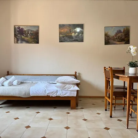 Апартаменты Konstantinos Junior Ii